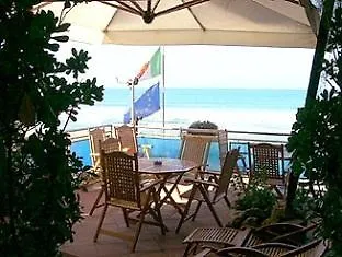 Hotel Villa Lo Scoglietto San Vincenzo