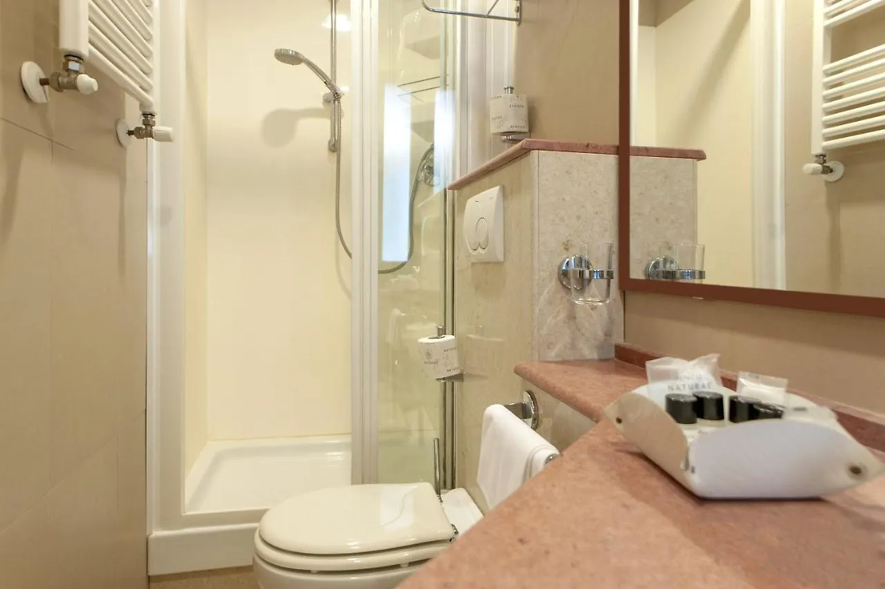 Hotel Villa Lo Scoglietto San Vincenzo 3*,